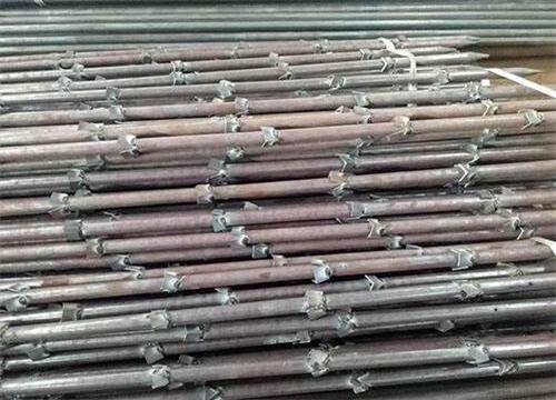 忻城隧道钢花管